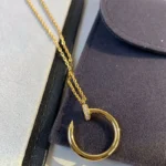Elegant Gold Circle Pendant Necklace for Timeless Style - Image 7