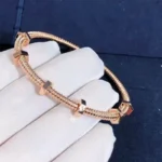 Sleek Rose Gold Bolt Bangle Bracelet for a Modern Edge - Image 3
